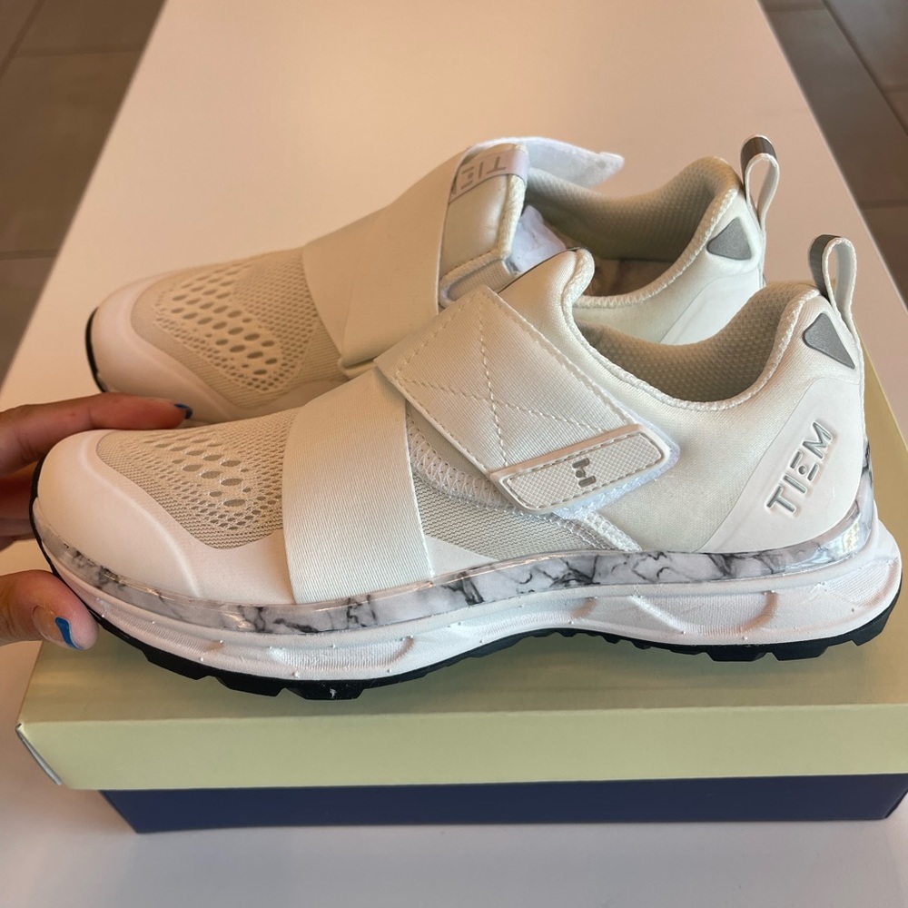 TIEM cycling shoes size 5- white marble